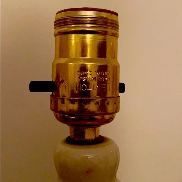 Two Antique Ivory Lamps with Gold Design - Picture 3 of 8